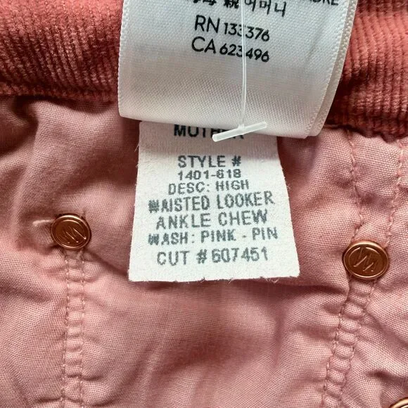 NWT MOTHER Denim High Waisted Looker Ankle Chew in Hopscotch Pink Corduroy Sz 24